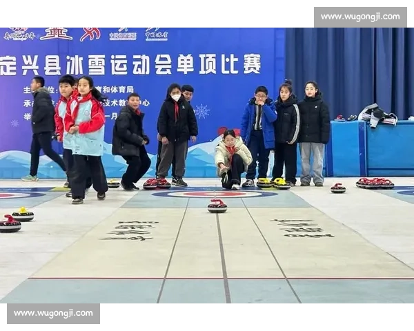 冬奥会冠军拼搏精神点燃全民冰雪热潮与新时代体育梦想同行成长